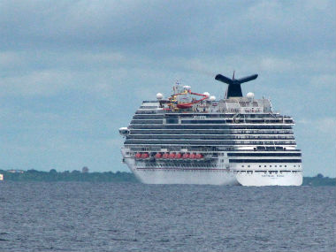 Dallas health care worker being monitored for Ebola on cruise ship Dallas health care worker being monitored for Ebola on cruise ship