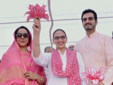 From Hema to Azharuddin: Here are the star campaigners for Maharashtra polls From Hema to Azharuddin: Here are the star campaigners for Maharashtra polls