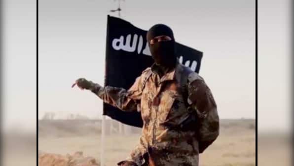 Syria man stones daughter to death in an Islamic State video