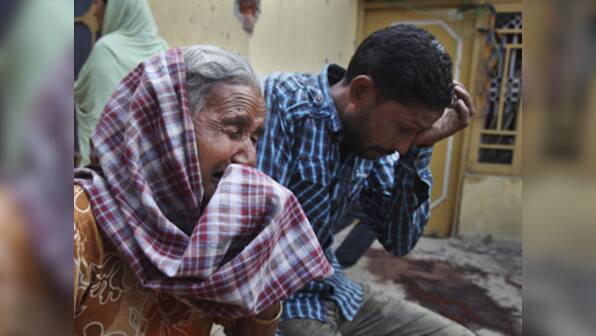Pakistan continues ceasefire violations in Jammu, 3 injured