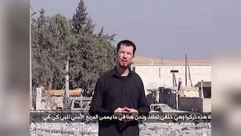 Video shows British hostage 'reporting' for Islamic State