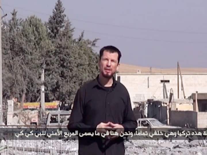 Video shows British hostage 'reporting' for Islamic State