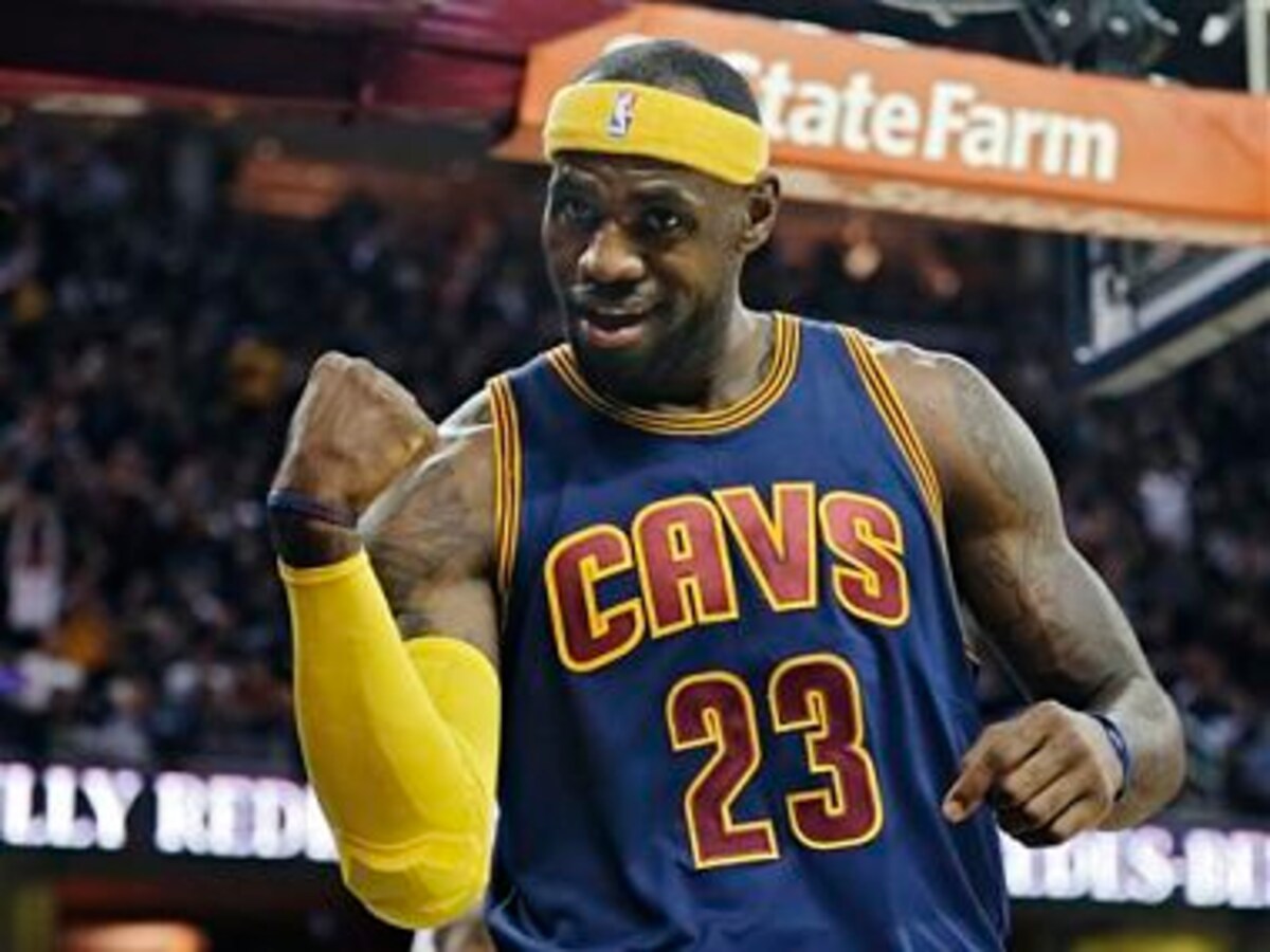 Stephen Curry And LeBron James Top NBA Jersey Sales For The Second Straight  Year