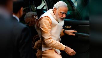 Journalist M V Kamath who scripted earliest biography of PM Modi is dead