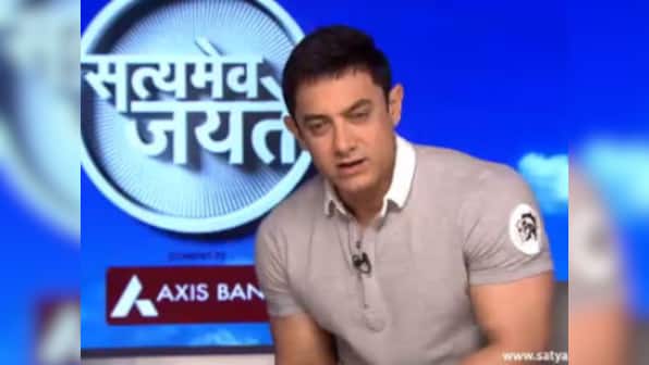 Satyamev Jayate: Aamir Khan tries to be a sport and holds back his tears