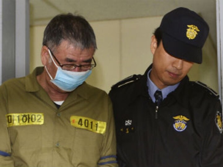 Ferry disaster: South Korea seeks death penalty for captain 