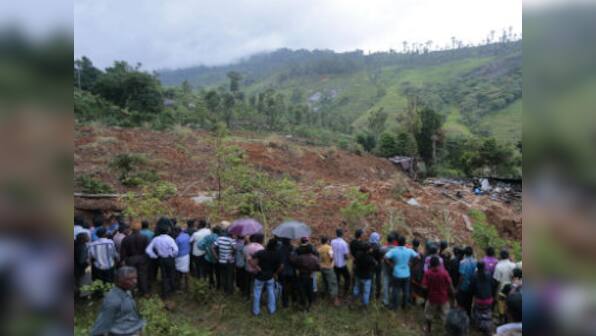 Sri Lanka landslide: 200 feared buried, no hope of survivors, say officials