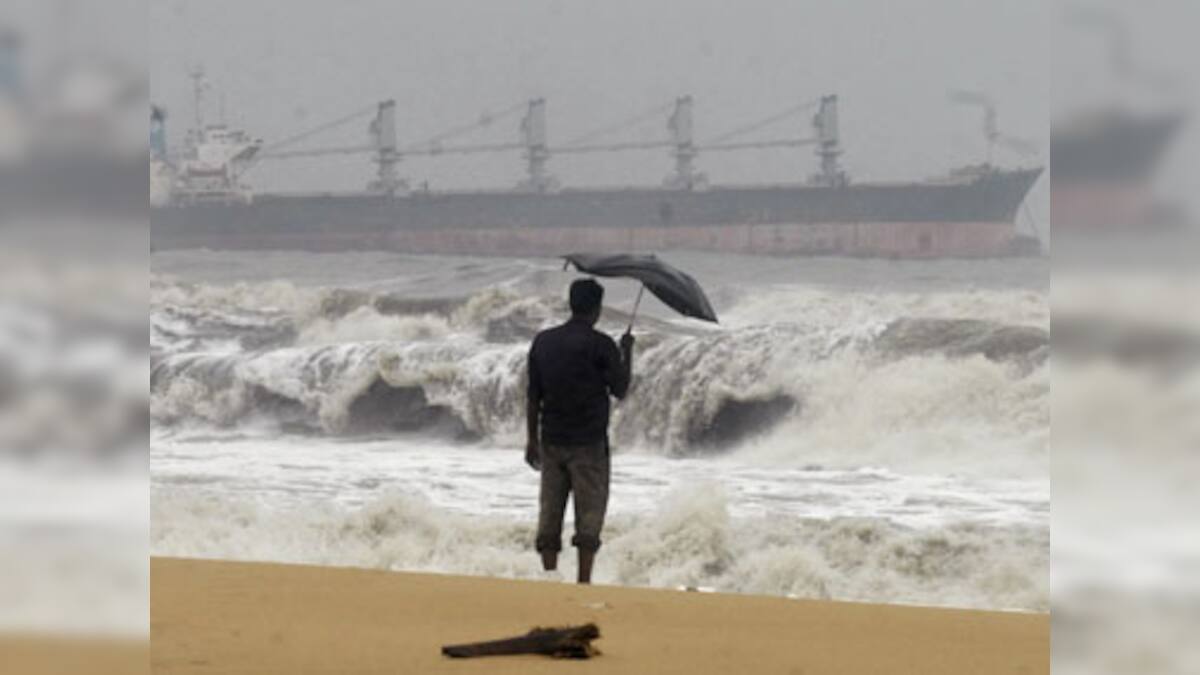 Andhra and Odisha get ready to face Cyclone Roanu's wrath – Firstpost