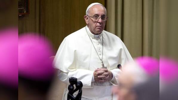 Pope, opening Catholic gathering, tells bishops to speak frankly