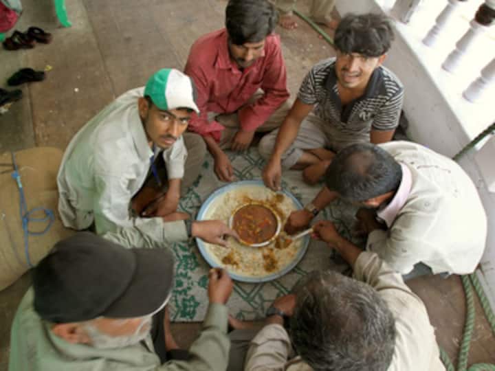 Oil crisis forces Kerala expat labourers to return from Gulf; govt makes provision in state Budget