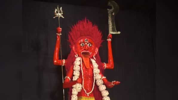 Headless, Blood Red, Half-and-Half: Kali-doscope in one Kolkata neighbourhood