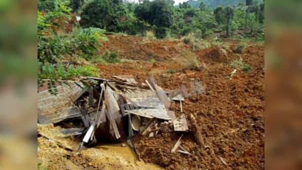 Mudslide in Sri Lanka buries 120 homes, 150 feared trapped