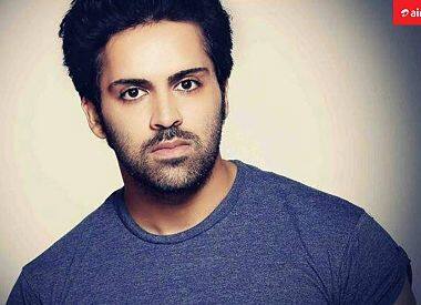 Model Scarlett Rose, actor Mayank Gandhi win Spiltsvilla 7