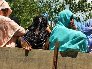 Minority rights activists call on NHRC to apologise for 'communal' report on Kairana exodus Minority rights activists call on NHRC to apologise for 'communal' report on Kairana exodus