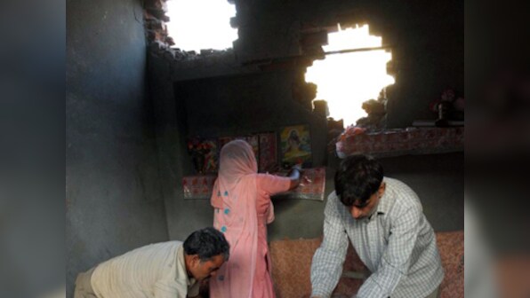 Pakistan violates ceasefire again in Jammu and Kashmir, fires along LoC in Poonch