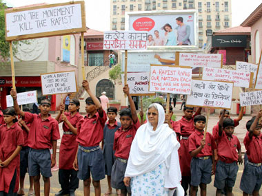 Nepal: Seven arrested over rape of Indian teenager at festival Nepal: Seven arrested over rape of Indian teenager at festival