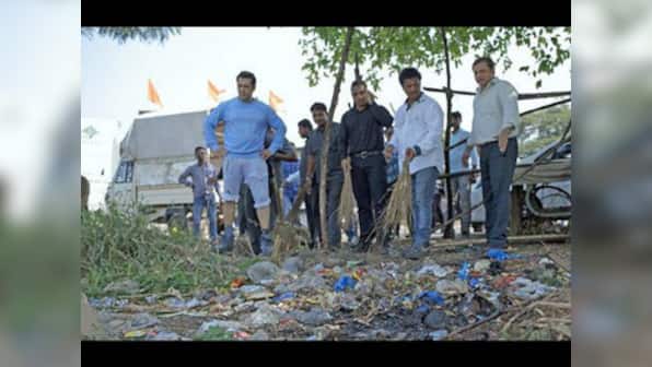 PM Modi praises Salman Khan for his 'Swachh Bharat' drive in Karjat