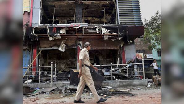 Heroes of Trilokpuri: Eunuchs stop communal goons by threatening to strip
