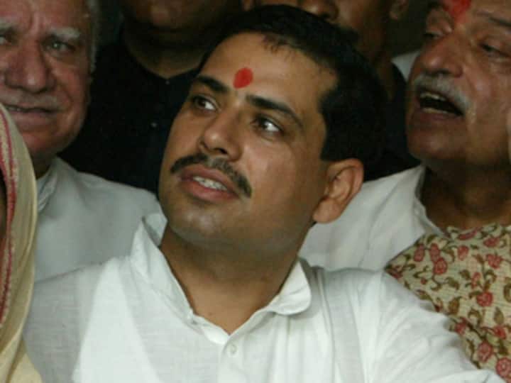 Vadra land deal a 'dead issue', raked up only for polls: Cong Vadra land deal a 'dead issue', raked up only for polls: Cong