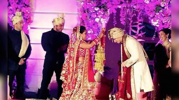 Arpita ki shaadi: After Shah Rukh, Aamir dazzles at Salman's sister's wedding