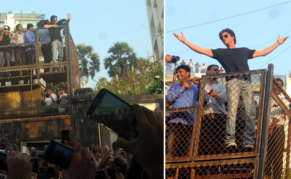 Photos: On his 49th birthday, Shah Rukh shows why he is the 'King Khan' Photos: On his 49th birthday, Shah Rukh shows why he is the 'King Khan'