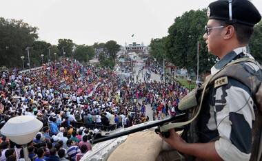 Photos: After Sunday's deadly blasts, tight security at Wagah border