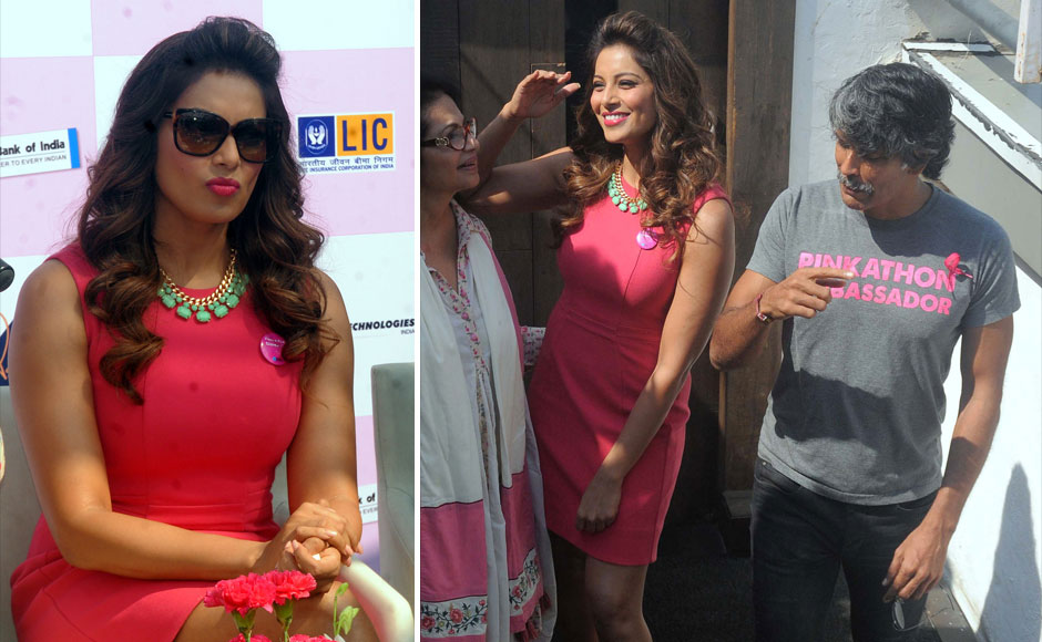 Bipasha Basu, Milind Soman show support for breast cancer awareness Bipasha Basu, Milind Soman show support for breast cancer awareness