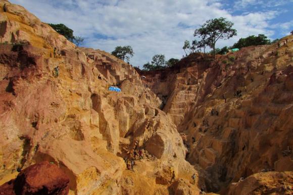 Islamic State releases 93 Syrian Kurds - monitor Islamic State releases 93 Syrian Kurds - monitor