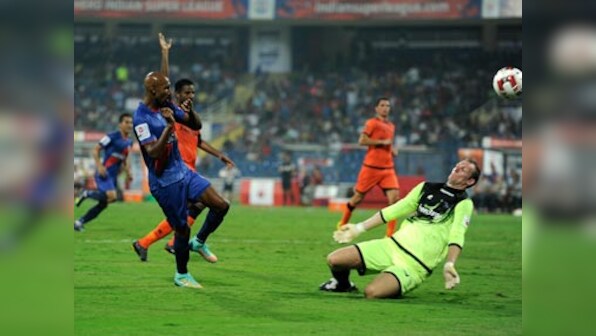 ISL: Anelka scores winner as Mumbai City FC edge Delhi Dynamos in cagey affair