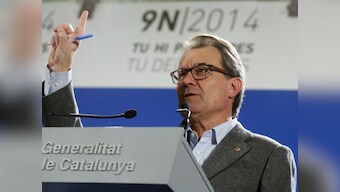 Spanish govt to sue Catalan president for independence vote