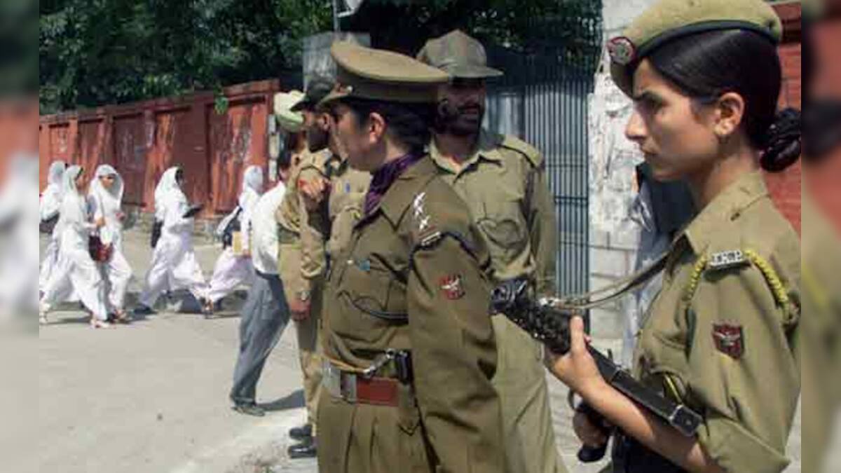 Indian Army's legal arm gets its first lady Colonel: A look at women ...