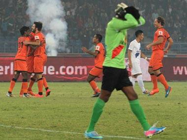ISL: Delhi Dynamos continue revival with comprehensive 4-1 win over Mumbai City