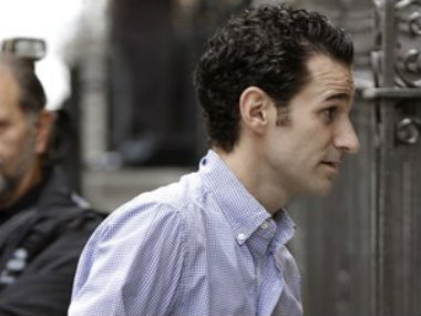 Obama calls NYC Ebola doctor, commends him for service Obama calls NYC Ebola doctor, commends him for service