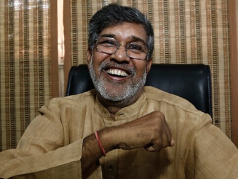 Nobel laureate Kailash Satyarthi praises PM Modi for Swachh Bharat ...