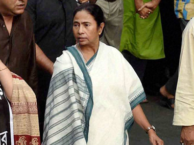 Land won't be a problem in Bengal, Mamata tells industrialists Land won't be a problem in Bengal, Mamata tells industrialists