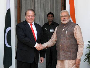 A file photo of Prime Minister Narendra Modi and (L) Pakistani Prime Minister Nawaz Sharif. PIB