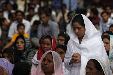Pakistan: Christian woman given death sentence under blasphemy law appeals in SC Pakistan: Christian woman given death sentence under blasphemy law appeals in SC