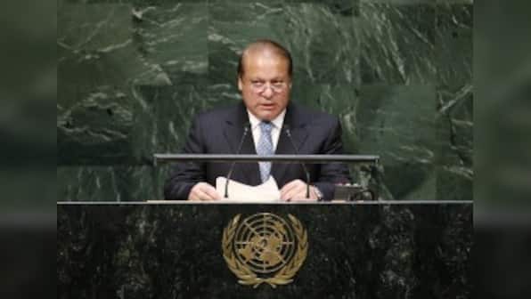 To discuss role of ISI in enhancing law and order, Pakistani PM meets new chief  