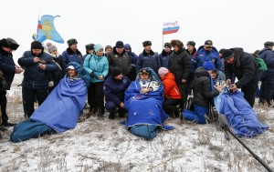 Trip back to earth: International crewmen leave space station  Trip back to earth: International crewmen leave space station