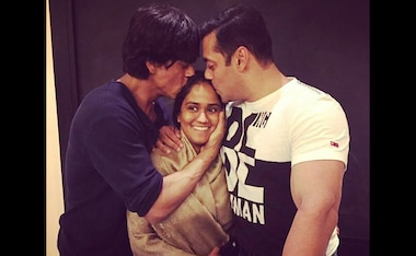 Magic of Arpita's fairytale wedding: New BFF's Salman, SRK facetime with Aamir 