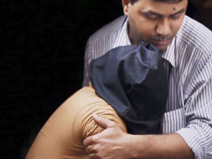 Minor blast near NIA camp office in Kolkata