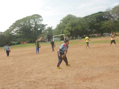 Travelling surprises: Finding a competive softball game in Kochi Travelling surprises: Finding a competive softball game in Kochi
