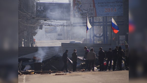 Kiev shuts down banking system in rebel-held east Ukraine