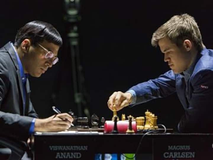 The double blunder game: Carlsen hands Anand devastating defeat