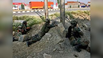 Four Indian Army personnel injured in Jammu and Kashmir's Poonch after Pakistan violates ceasefire along LoC