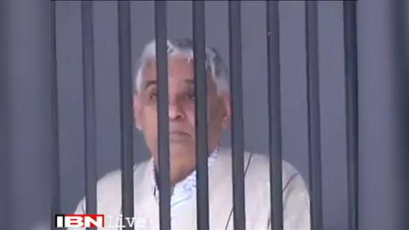 After Rampal's arrest, followers move out of his ashram in Madhya Pradesh