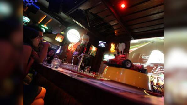 Kerala HC asks state govt to decide in 2 weeks on giving licence to 10 liquor bars