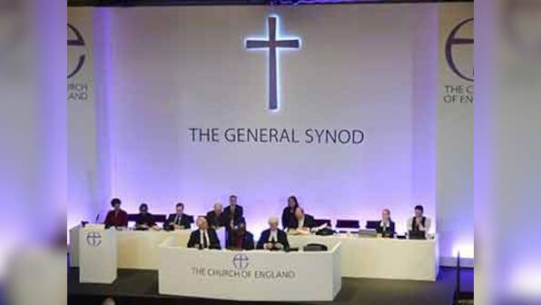 Church of England gives final nod to women bishops