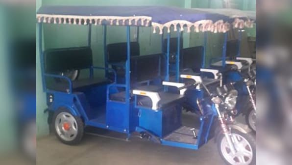 e-rickshaws launched: SCs, Dalits and Muslims to benefit, says Gadkari