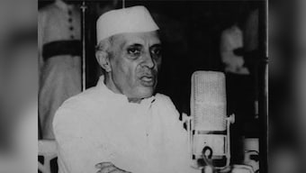 Breaking norms: Sonia Gandhi permits access to Nehru's private papers